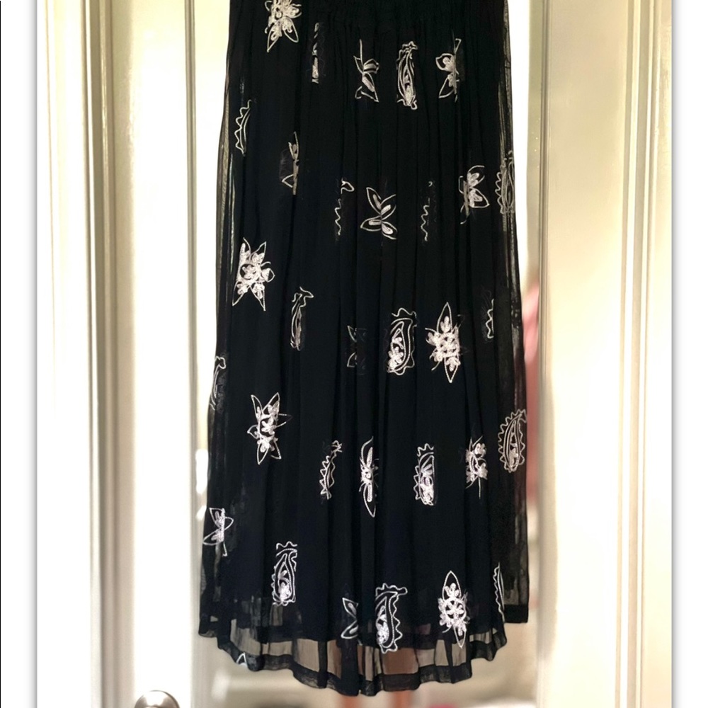 Vintage Lined Black Long Midi Skirt Flower Appliqué Size M